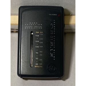 GE 7-1637A AM FM Stereo Headset Radio Handheld Portable Tested Works!
